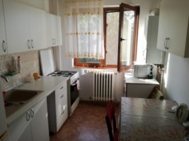 apartament-3-camere-podu-ros-decomandat-4